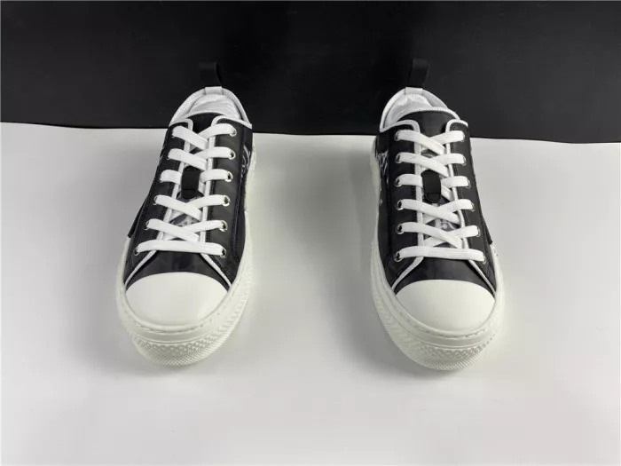 Rep DR B23 Low Top Oblique Sneaker Black & White 0112