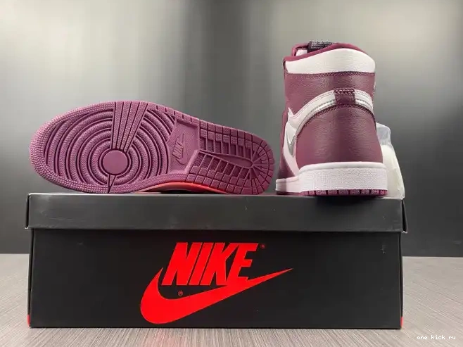 Cheap Jordan OG High Air Bordeaux 555088-611 1 0214