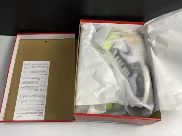 Rep 'VOLT JORDAN OG AIR RETRO HIGH 555088-118 1 GOLD' 0225