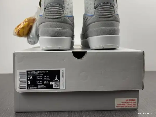 Rep Jordan DN3802-001 Retro 2 Fog Grey Union 0220