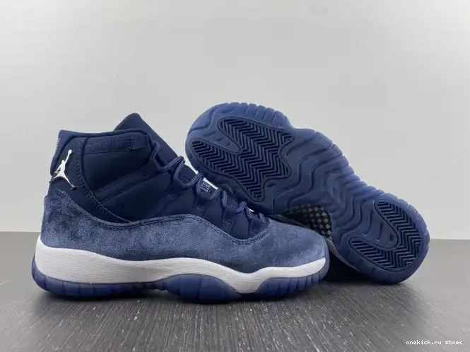 Cheap AIR MIDNIGHT 11 JORDAN NAVY VELVET WMNS AR0715-441 0212