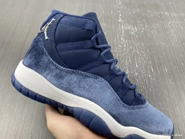 Cheap AIR MIDNIGHT 11 JORDAN NAVY VELVET WMNS AR0715-441 0212