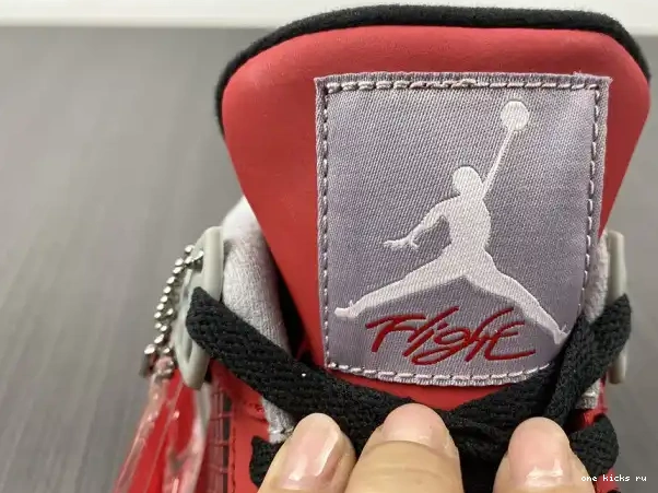 Rep Jordan 308497-603 4 Bravo Retro Toro 0220