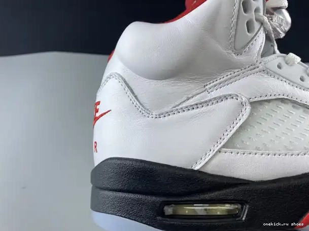 Rep DA1911-102 Air (2020) 5 Red Tongue Retro Fire Jordan Silver 0318