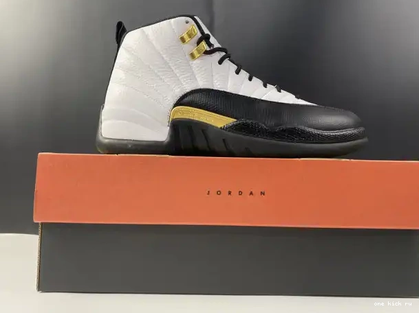 Rep Jordan Royalty CT8013-170 12 Air 0316