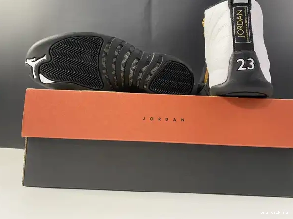 Rep Jordan Royalty CT8013-170 12 Air 0316