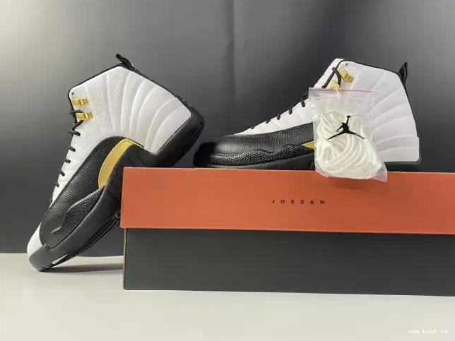 Rep Jordan Royalty CT8013-170 12 Air 0316
