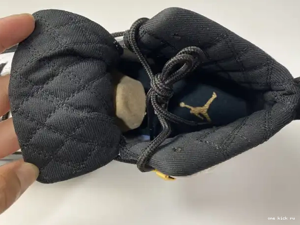 Rep Jordan Royalty CT8013-170 12 Air 0316