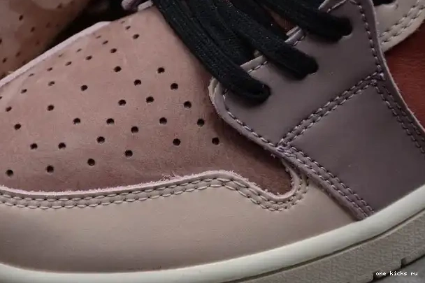 Rep Air 1 CMFT (W) Canyon Zoom Rust Jordan High CT0979-602 0317