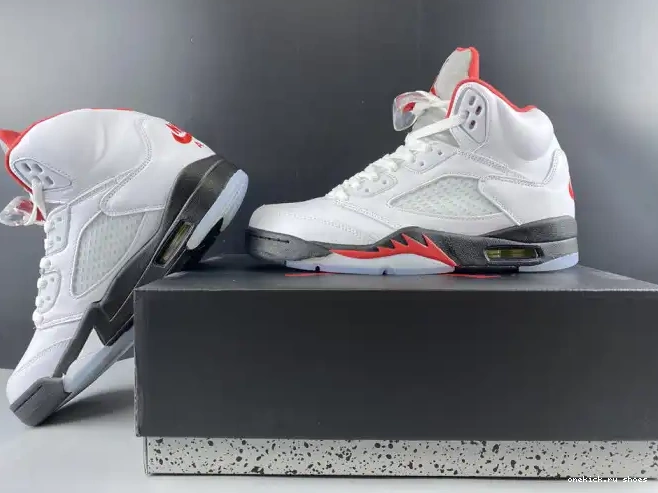 Rep DA1911-102 Air (2020) 5 Red Tongue Retro Fire Jordan Silver 0318